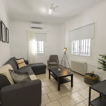 Phaedrus Living Paris * Athens